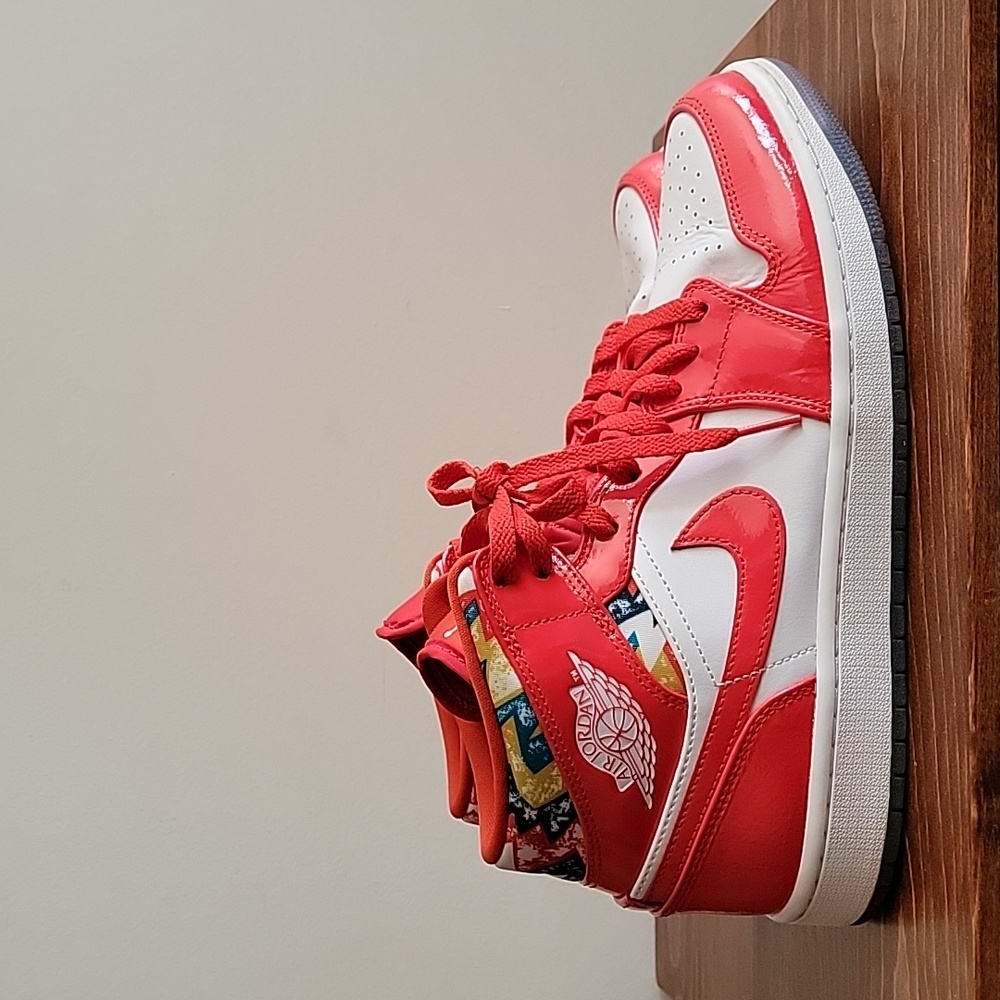 Nike Air Jordan 1 Retro Mid Barcelona Sweater Sz 10